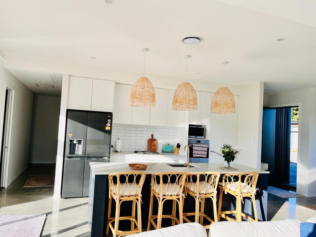 Sandy Palms - Home Away From Home Waihi Exteriör bild