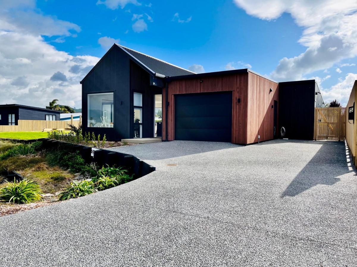 Sandy Palms - Home Away From Home Waihi Exteriör bild