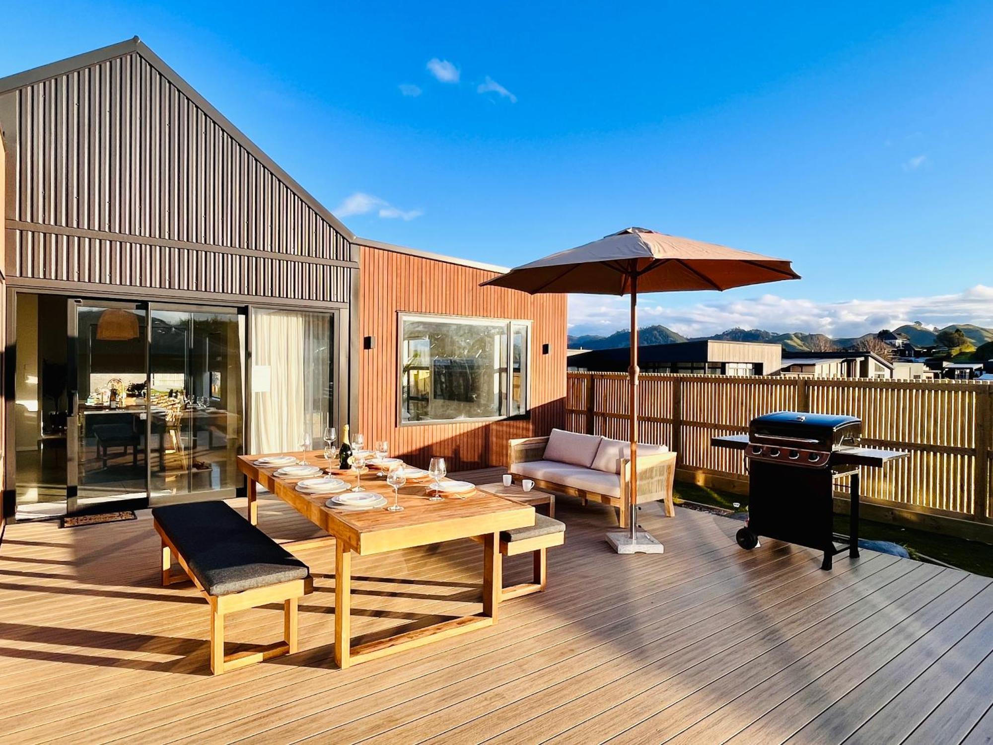 Sandy Palms - Home Away From Home Waihi Exteriör bild